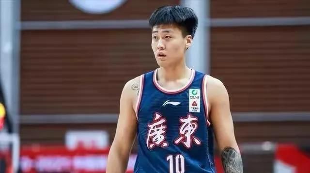 我们只是想试一试，很明显，如果宽萨能踢满全场，那就让他踢。